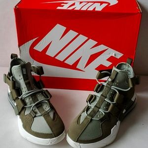 Mens nike sneakers